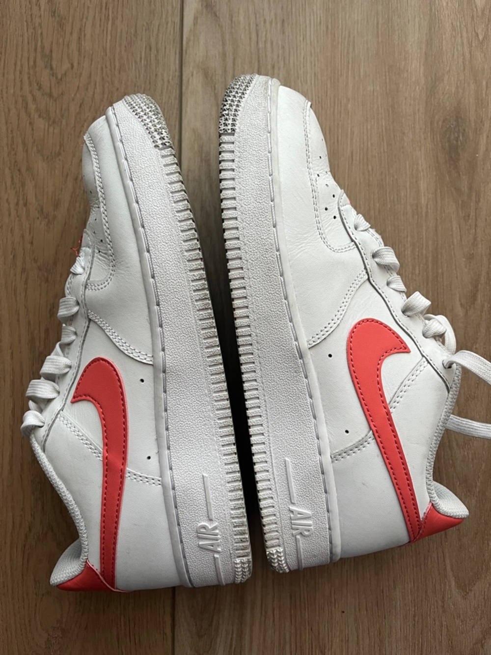 Nike Air Force 1 Big Kid - Picture 4 of 10